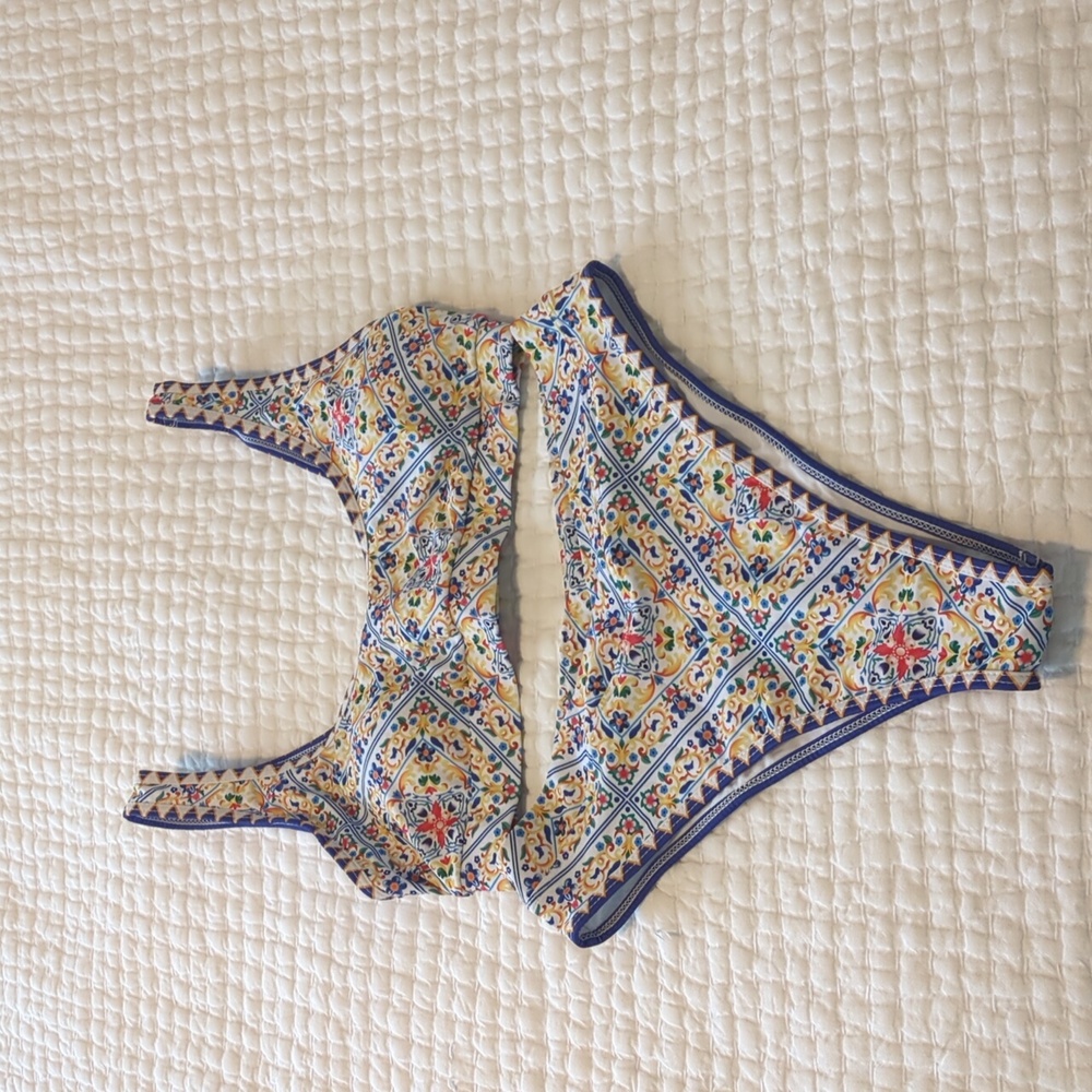 Women's Bikini